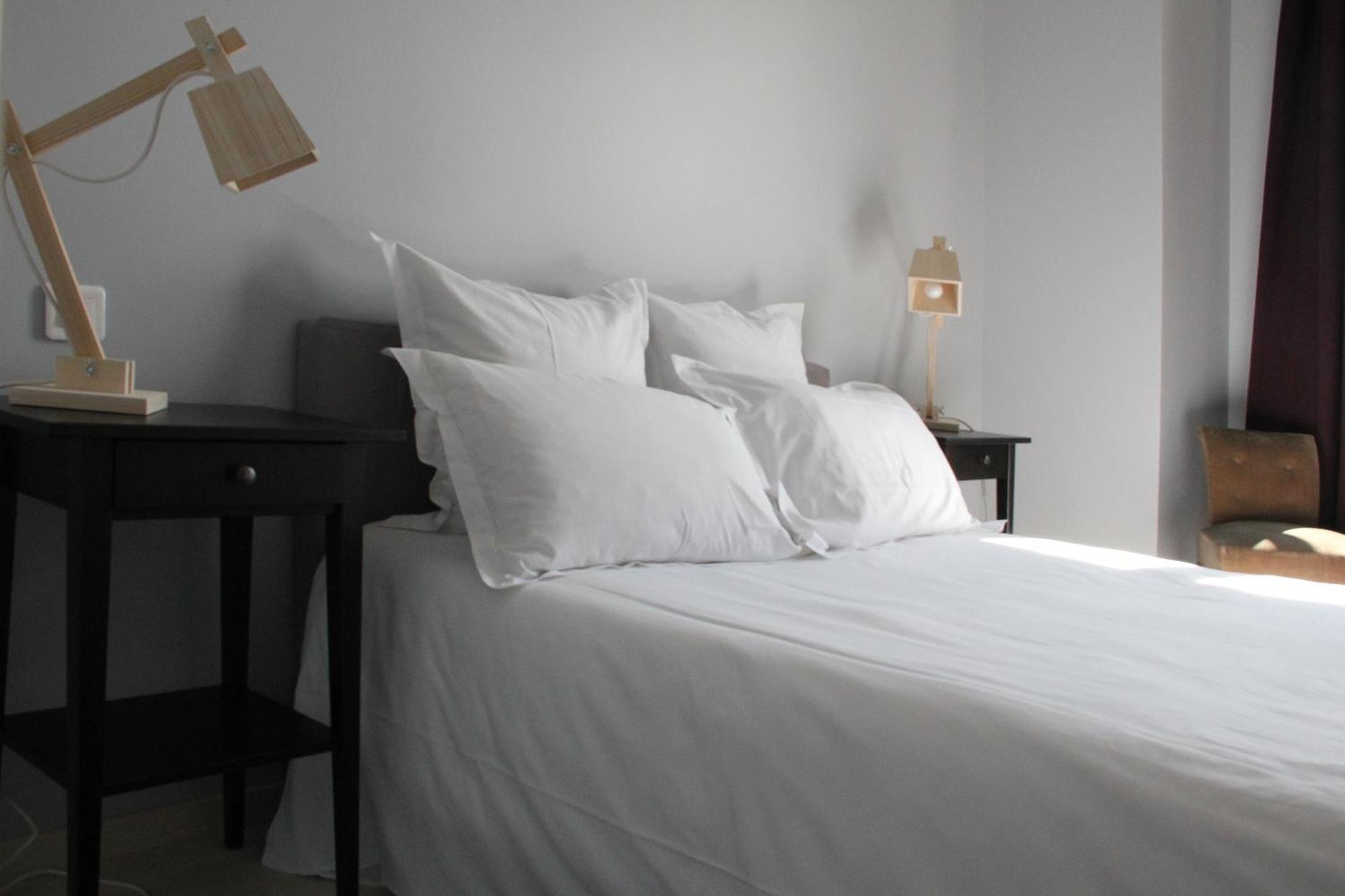 Hotel Courtille De Solutre Ngoại thất bức ảnh